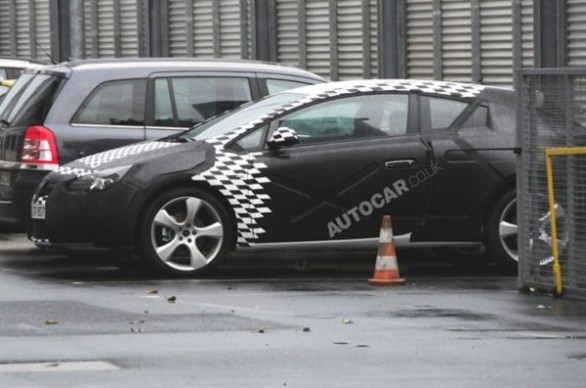 Foto spia nuova Opel Astra OPC