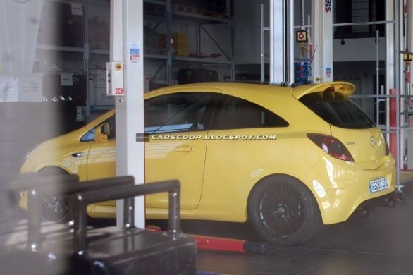 Foto spia Opel Corsa OPC Nürburgring Edition