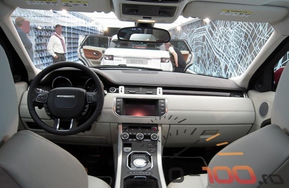 foto spia Range Rover Evoque 5 porte