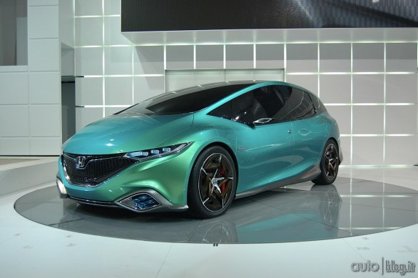 Honda presenta a Pechino la Concept C e la Concept S