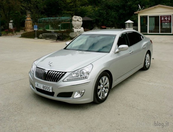 Hyundai Equus