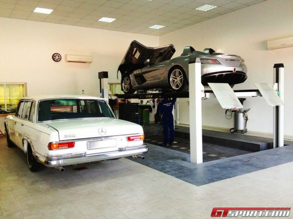 Il garage di Hamad bin Hamdan Al Nahyan