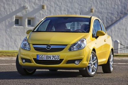 Immagini ufficiali Opel Corsa Model Year 2010