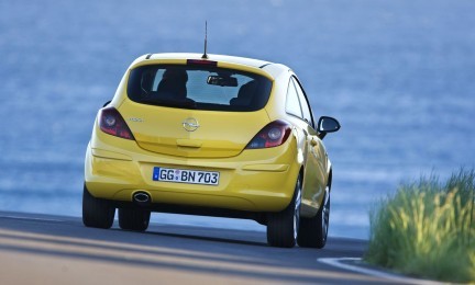 Immagini ufficiali Opel Corsa Model Year 2010