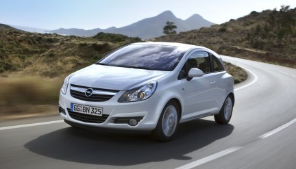 Immagini ufficiali Opel Corsa Model Year 2010