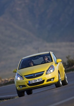 Immagini ufficiali Opel Corsa Model Year 2010