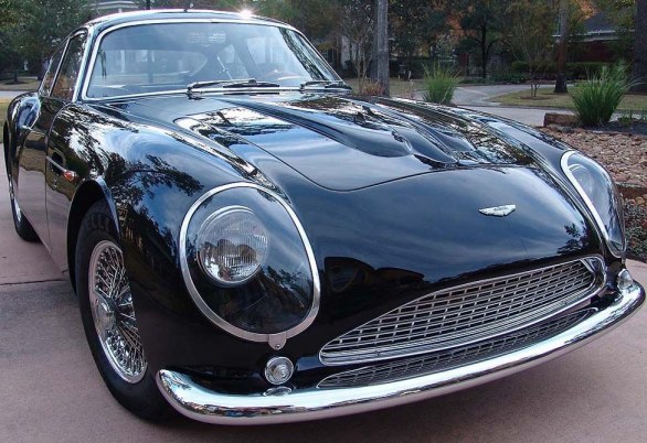 In vendita su eBay la replica di una Aston Martin DB4 GT Zagato