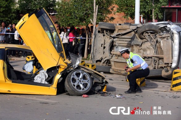 Incidente in Cina a Lamborghini Murcielago