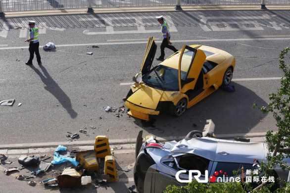 Incidente in Cina a Lamborghini Murcielago