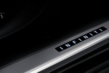 Infiniti FX Limited Edition - immagini ufficiali