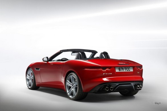 Jaguar F-Type 2013