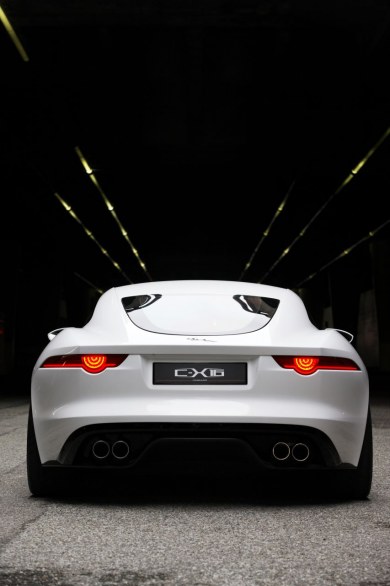 Jaguar: le foto ufficiali della C-X16 bianca