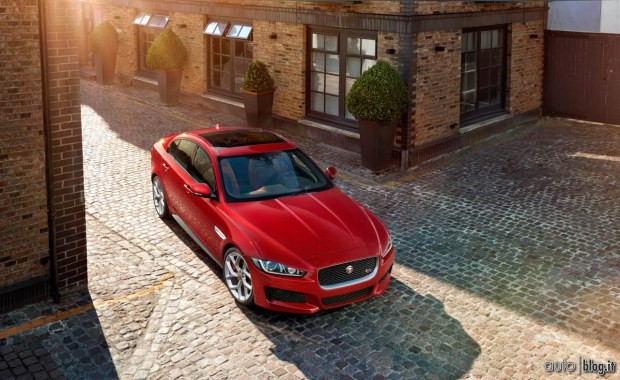 Jaguar XE