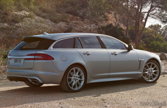 Jaguar XF Sportbrake 2013: la familiare del Giaguaro