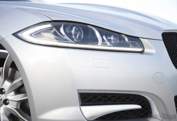 Jaguar XF Sportbrake 2013: la familiare del Giaguaro