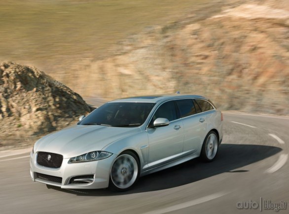 Jaguar XF Sportbrake 2013: la familiare del Giaguaro