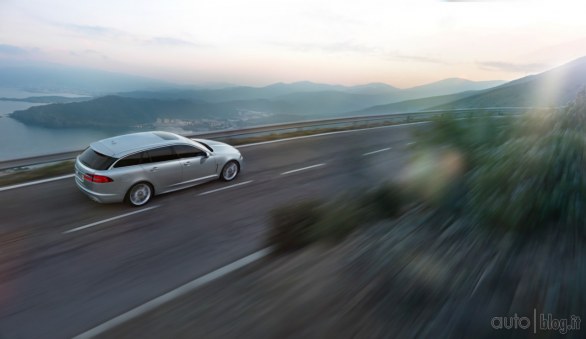 Jaguar XF Sportbrake 2013: la familiare del Giaguaro