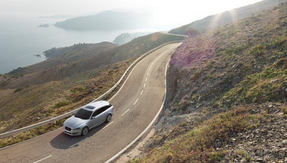 Jaguar XF Sportbrake 2013: la familiare del Giaguaro