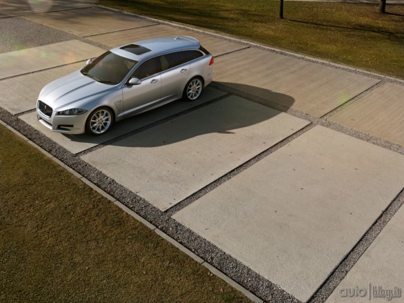 Jaguar XF Sportbrake 2013: la familiare del Giaguaro