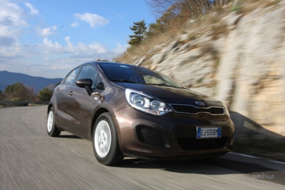 Kia Rio 1.1 CRDi EX 2012