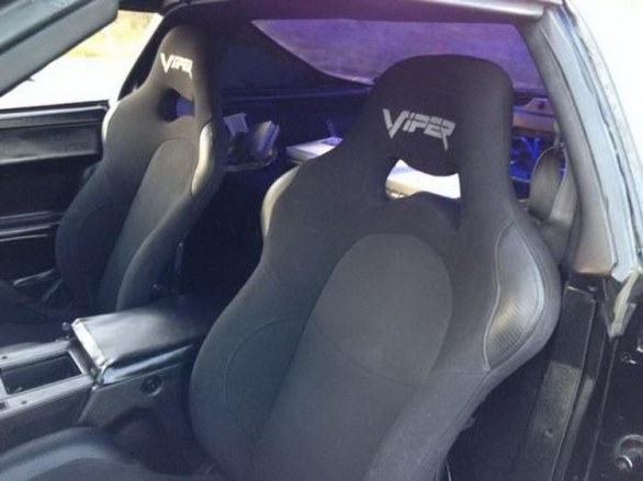 La Dodge Viper è su base Corvette C4
