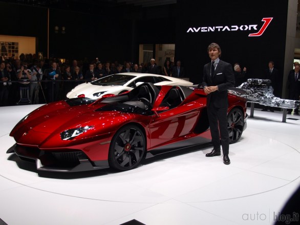Lamborghini stupisce con la one-off Aventador J e presenta la Gallardo LP550-2 Spyder