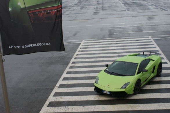 Lamborghini Gallardo LP 570-4 Superleggera: la nostra prova in pista