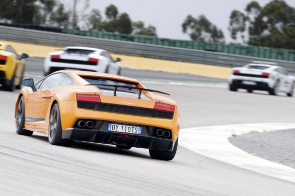 Lamborghini Gallardo LP 570-4 Superleggera: le foto in pista