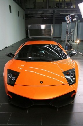 Lamborghini Murcielago LP670/4 SV - foto di National Geographic