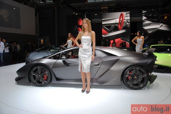 Lamborghini Sesto Elemento Concept - Salone di Parigi 2010 Live