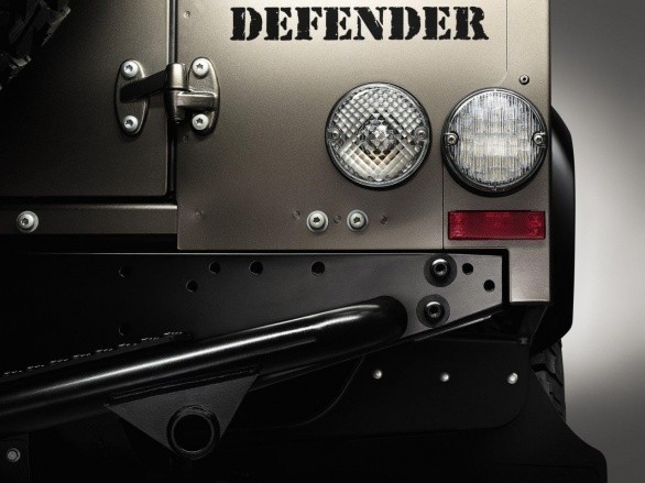 Land Rover Defender X-Tech