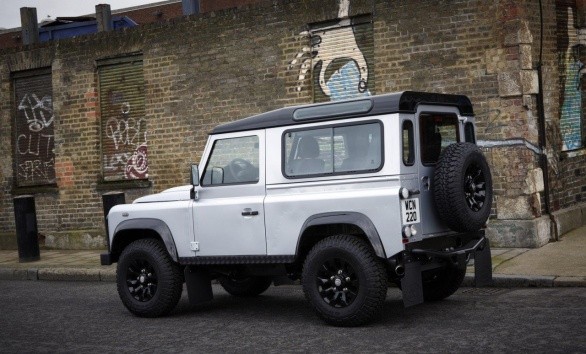 Land Rover Defender X-Tech