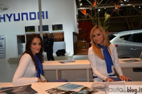 Le ragazze del Motor Show di Bologna 2010 - terza parte