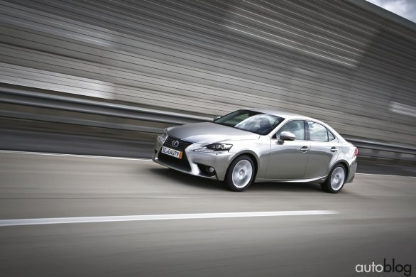 Lexus IS Hybrid