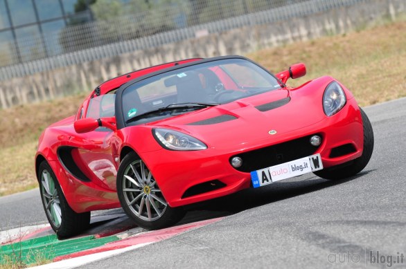 Lotus Elise 2011: il test di Autoblog