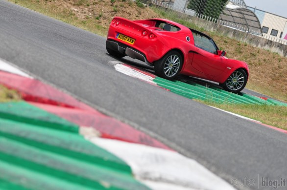 Lotus Elise 2011: il test di Autoblog