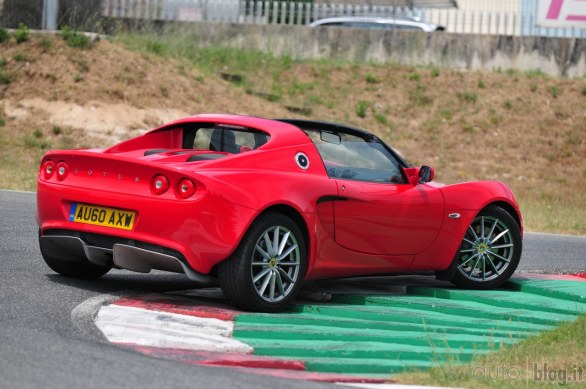 Lotus Elise 2011: il test di Autoblog