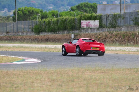 Lotus Elise 2011: il test di Autoblog