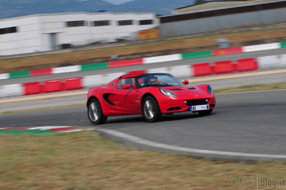 Lotus Elise 2011: il test di Autoblog