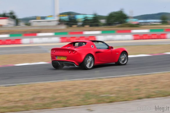 Lotus Elise 2011: il test di Autoblog