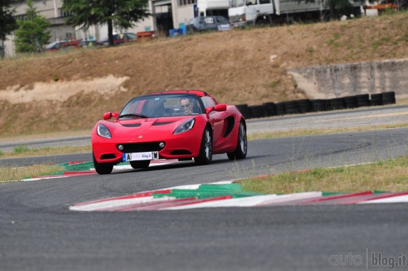 Lotus Elise 2011: il test di Autoblog