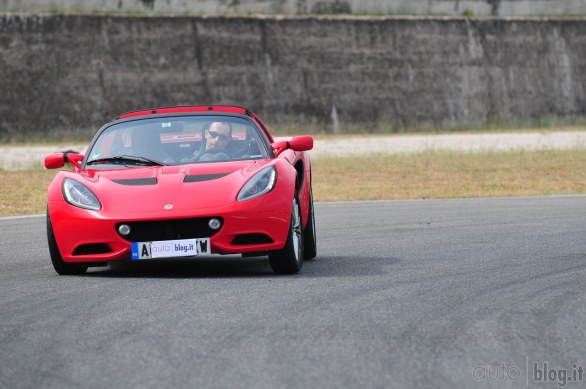 Lotus Elise 2011: il test di Autoblog