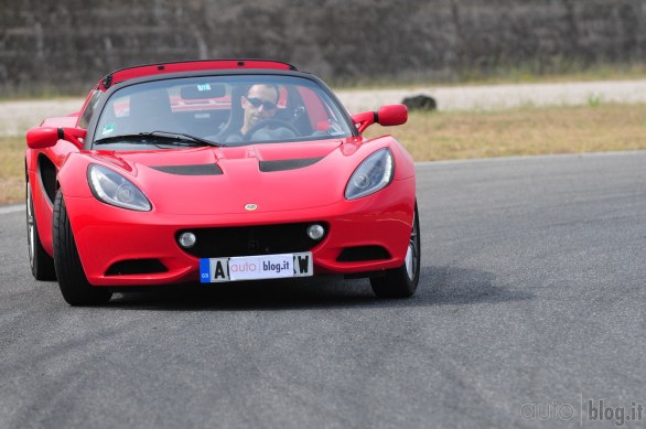 Lotus Elise 2011: il test di Autoblog