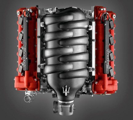 Maserati Quattroporte - motore