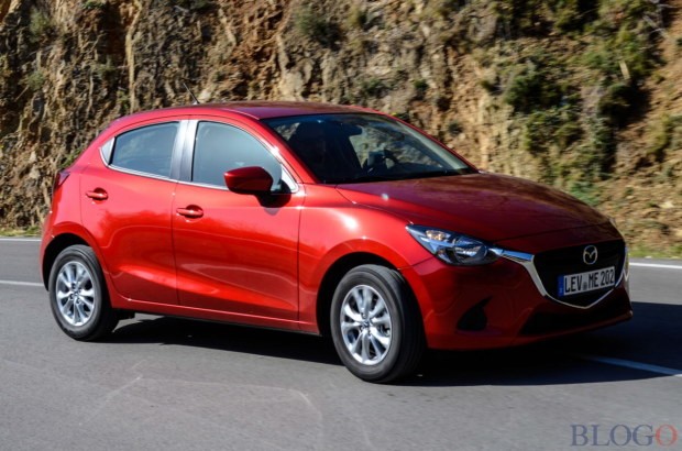 Mazda2 2015: prova su strada