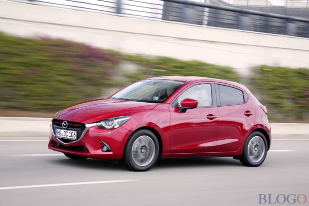 Mazda2 2015: prova su strada