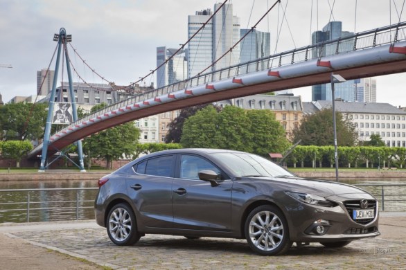 Mazda3 Berlina 2014: tutte le foto ufficiali