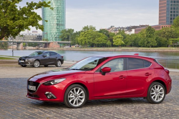 Mazda3 Berlina 2014: tutte le foto ufficiali