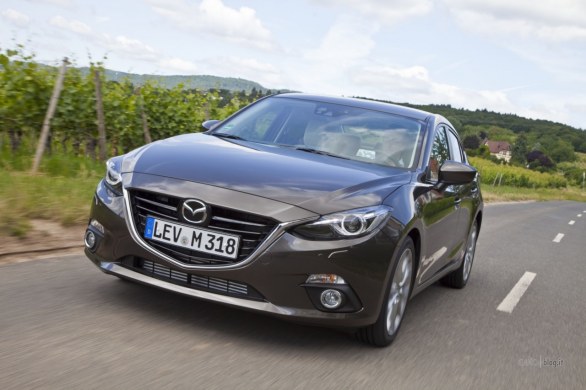 Mazda3 Berlina 2014: tutte le foto ufficiali