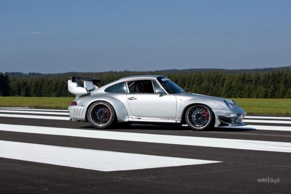 Mcchip Porsche 911 GT2